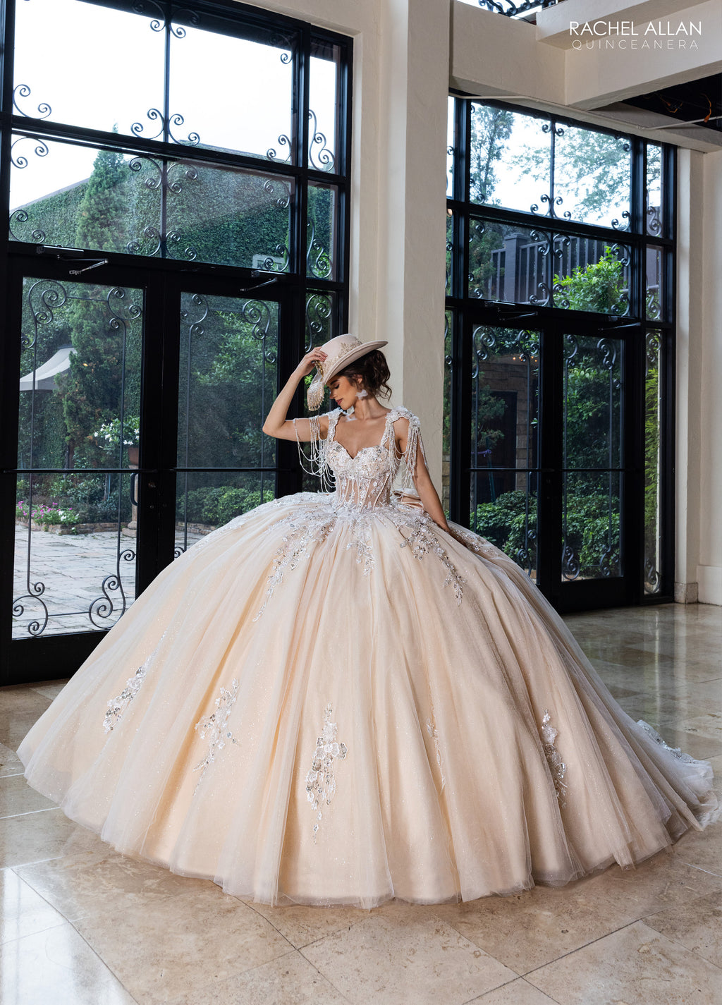 Style RQ1182