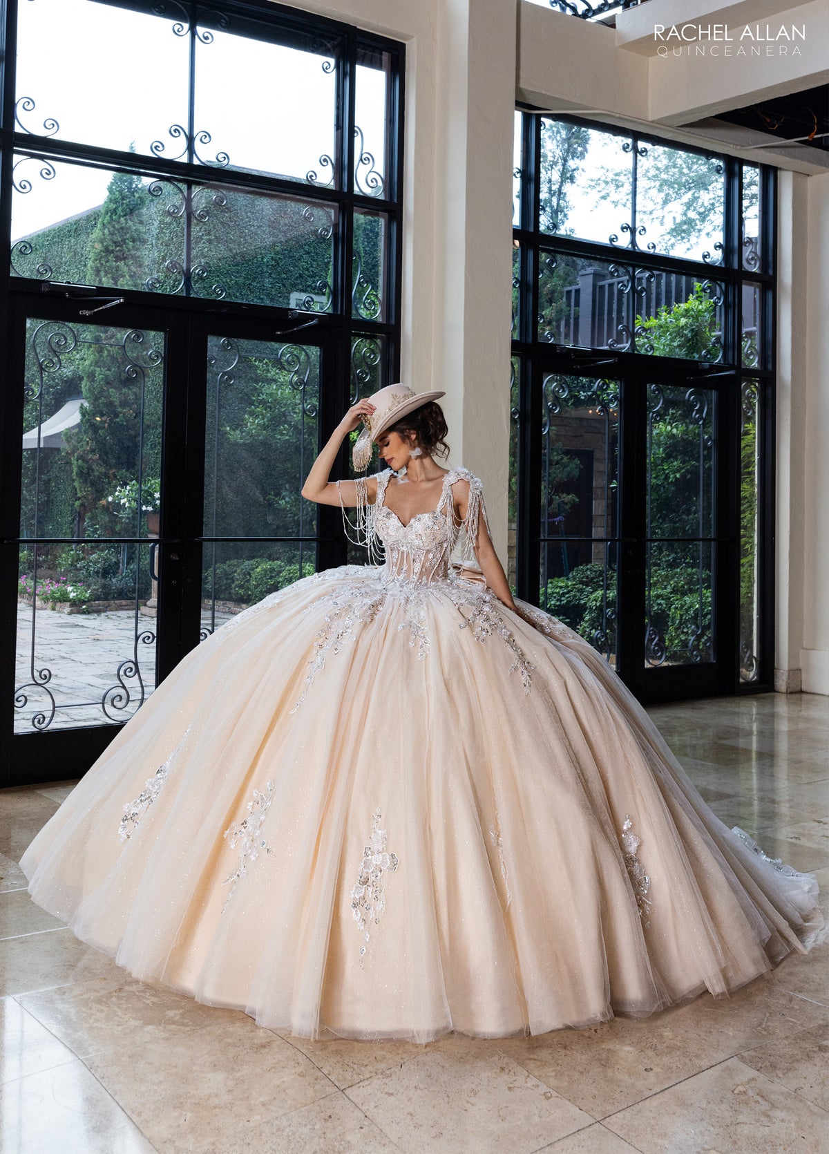Style RQ1182