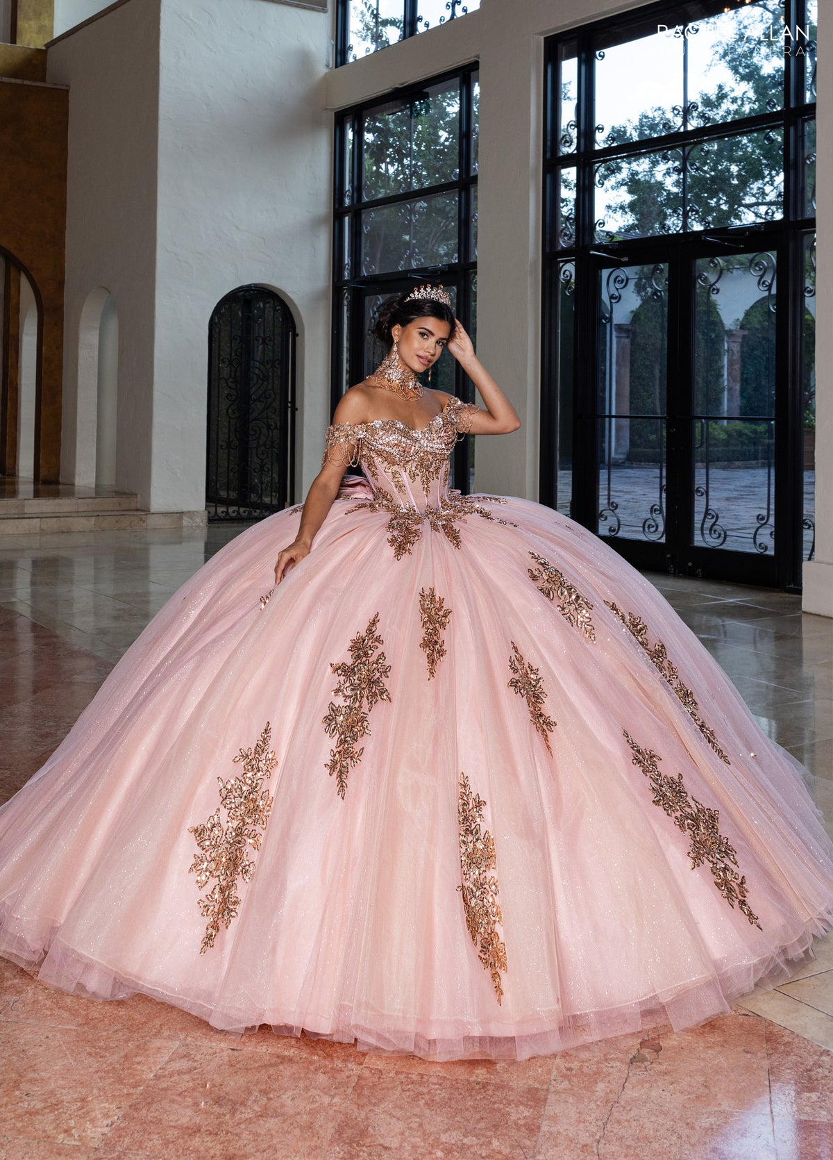 Style RQ1183