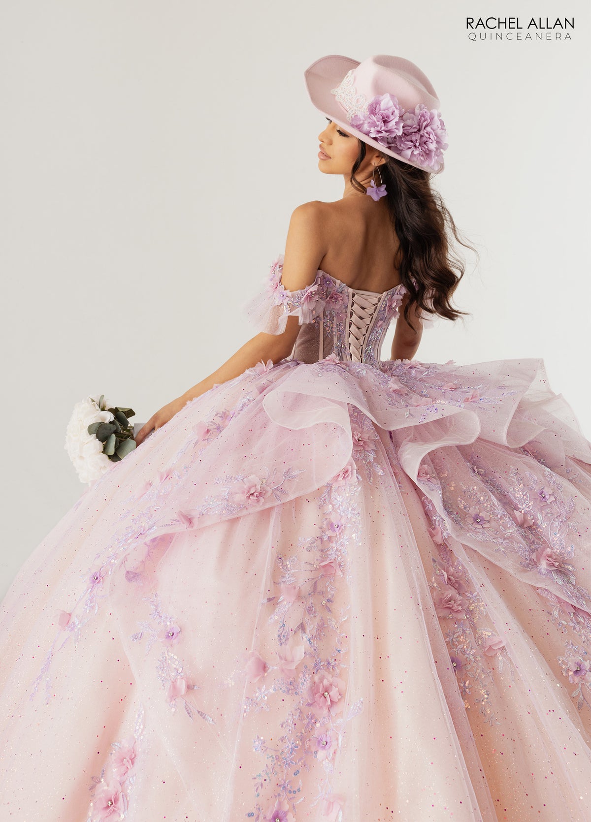 Style RQ2242