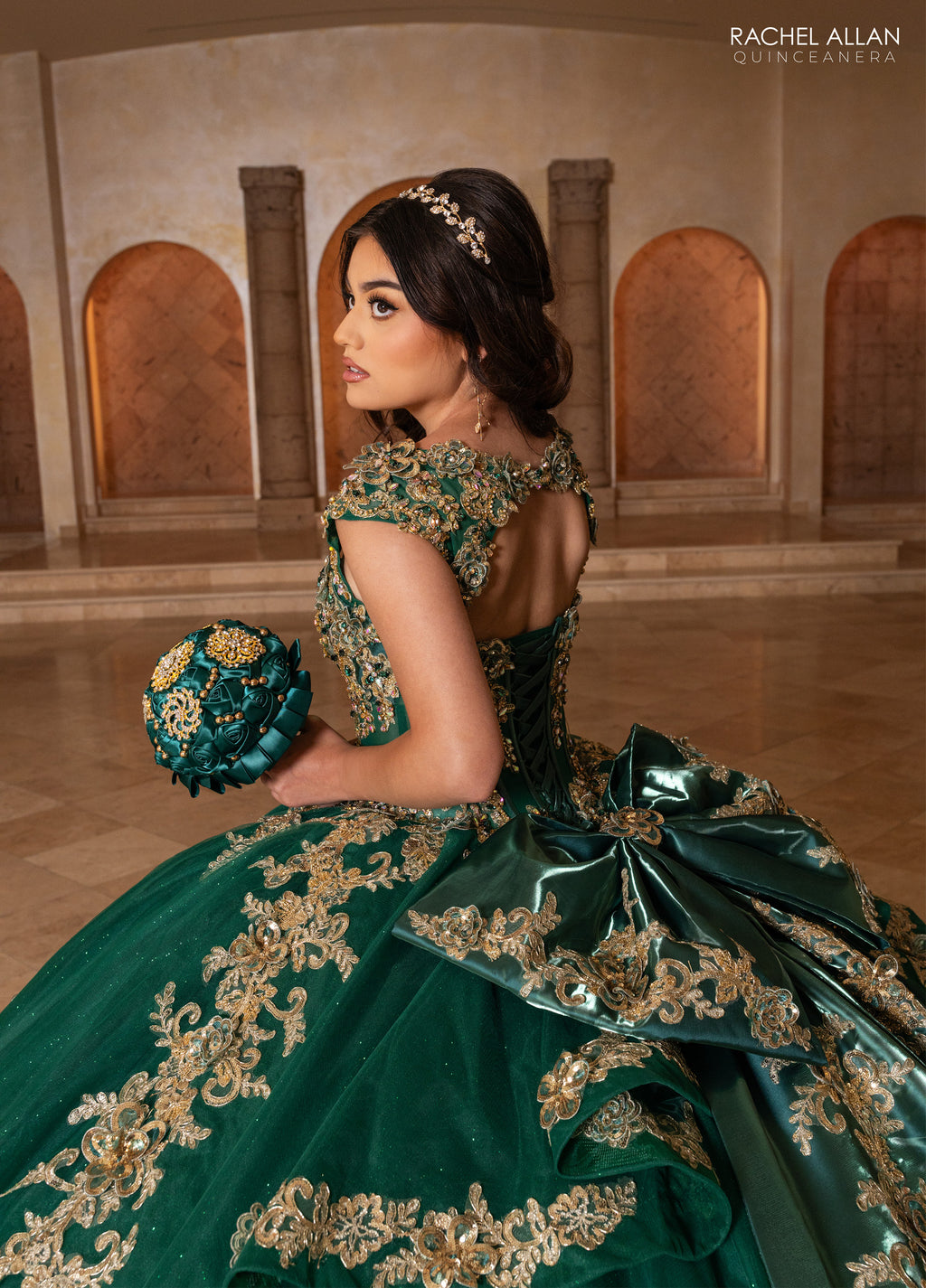 Style RQ2244