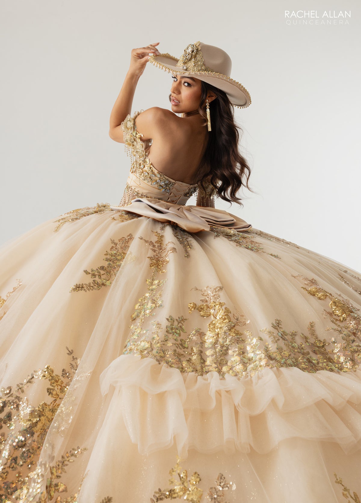 Style RQ6012