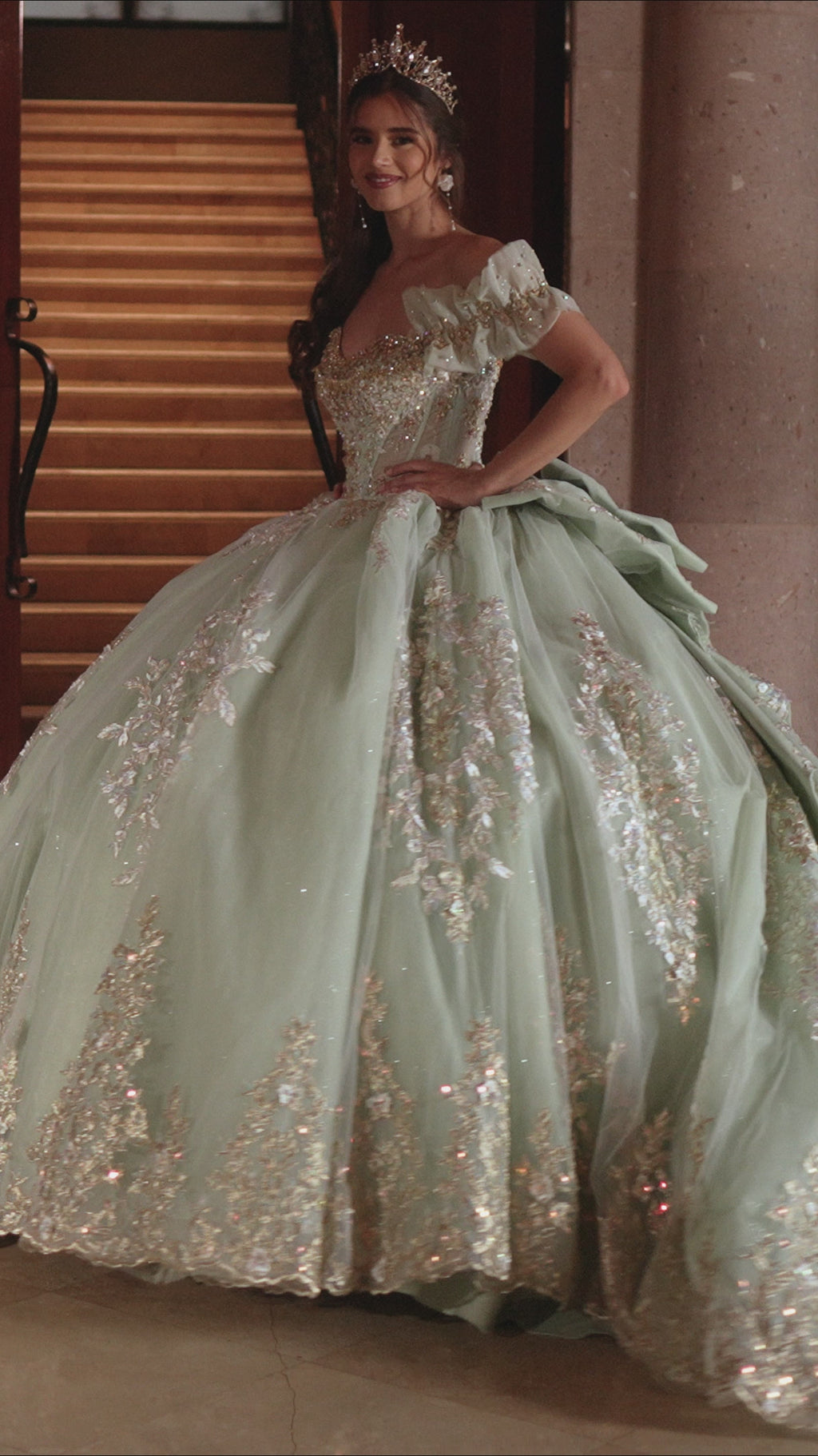 Style RQ2243